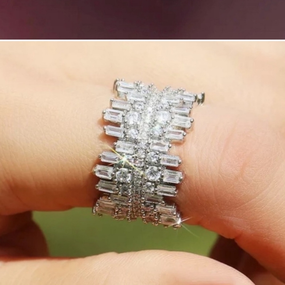 925sterling silver gorgeous ring